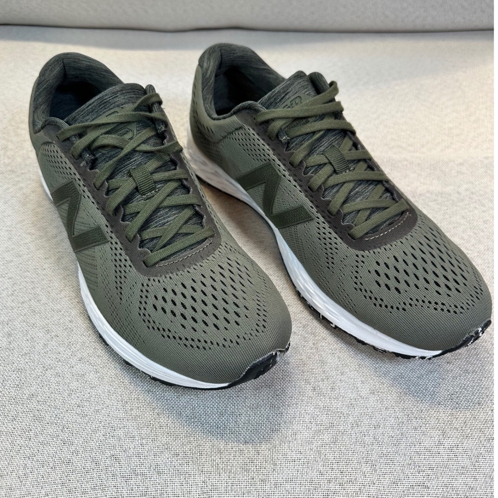 New Balance Fresh Foam Arishi Men 9 Green Mesh Running Shoes MARISSF1 Classic